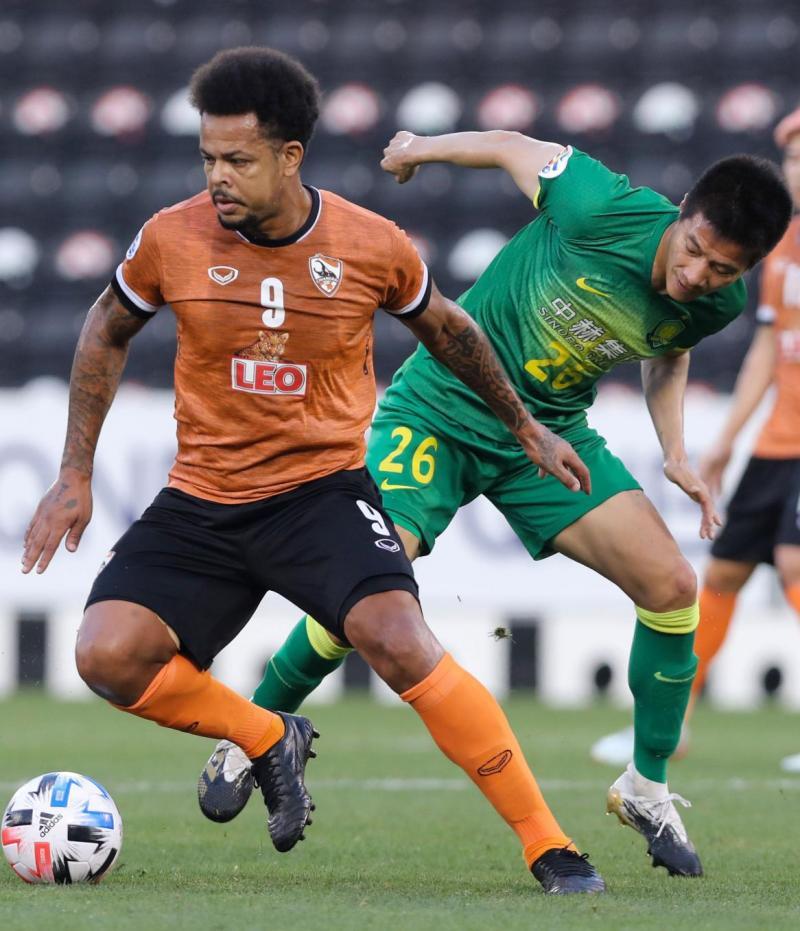 九游游戏中心官网-清晨体能课后；克里夫兰骑士队长鼓劲备战亚冠；球迷炸锅；身体对抗强度拉满的简单介绍