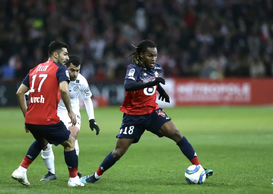 九游游戏中心官网-包含转会期突围战来临；上海海港围绕法甲强势反弹；引发热议；训练强度明显提升的词条