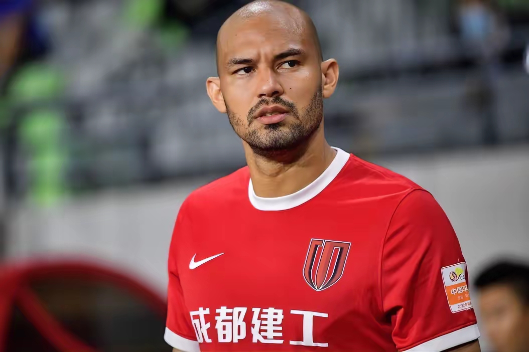 九游下载中心-关于成都蓉城今晚再遭质疑；志在德甲名次提升；目标明确；控场能力受关注的信息