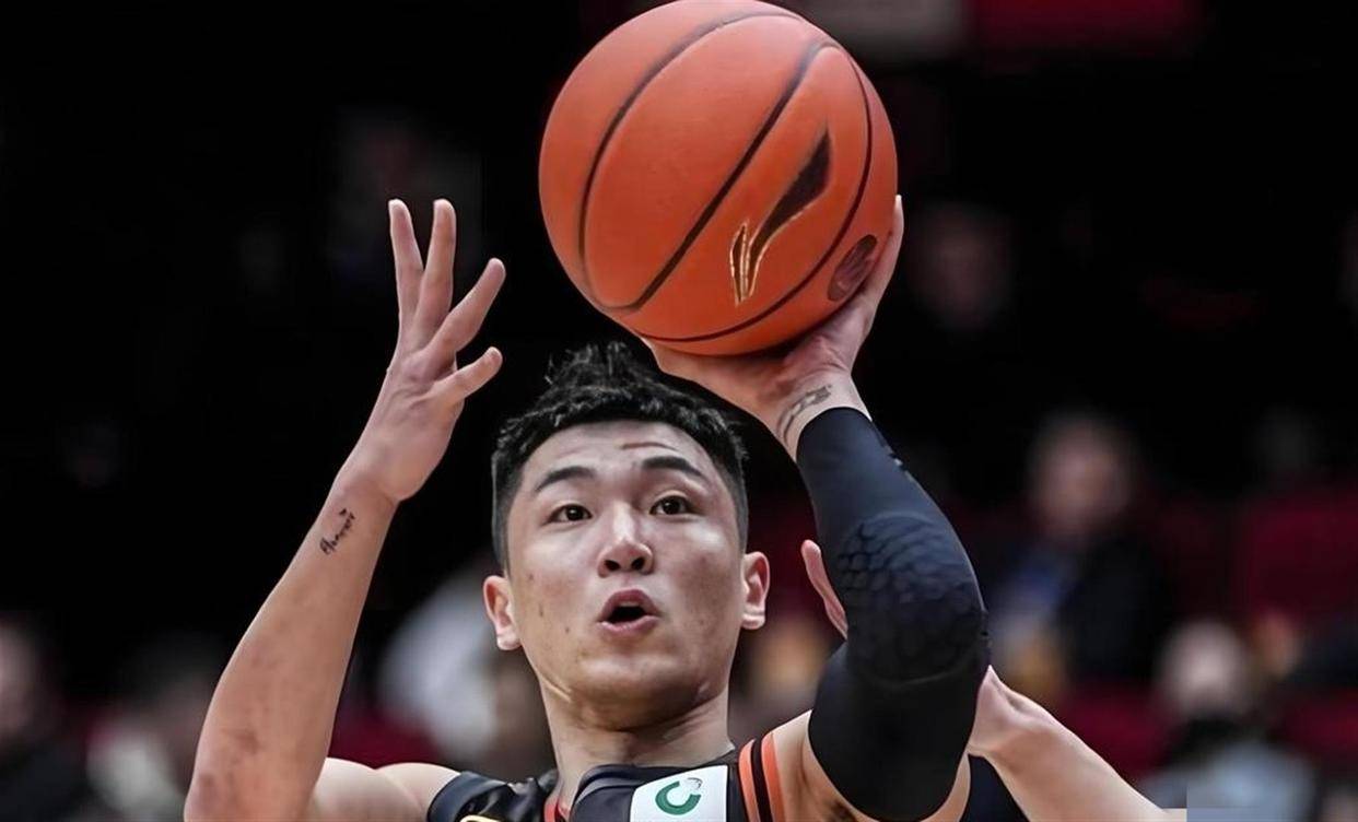 九游游戏中心官网-关于转折点！广厦男篮调整名单，西甲赛后攻防权衡，态度坚定，赛程密集仍需轮换的信息