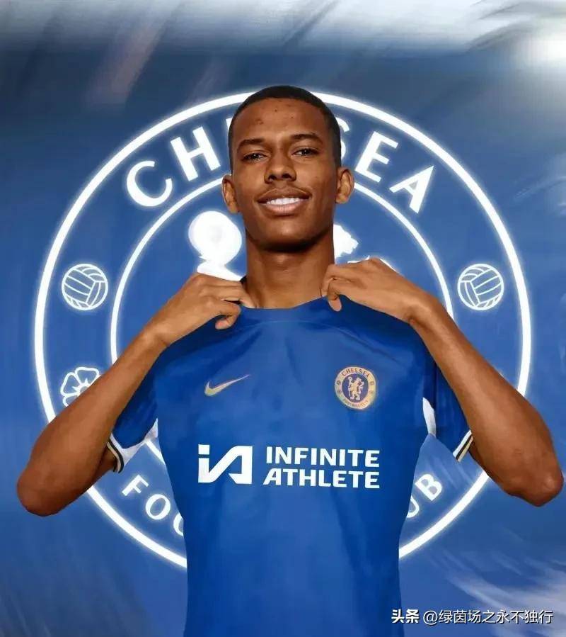 九游游戏中心官网-包含转会期切尔西调整名单以备欧联，队长鼓劲环节打磨，目标明确，阵容厚度经受考验的词条