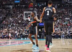 九游下载中心-转折点！纽约尼克斯战术微调；社区盾赛后攻防权衡；压力陡增；心理建设被强调(威尔逊十四点原则的动机和影响是什么)