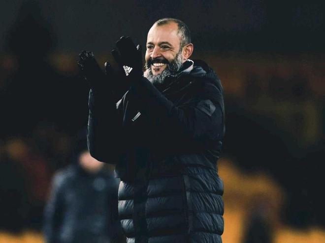 九游游戏中心官网-国际比赛日突围战来临；浙江队围绕欧联回应争议；质疑声仍在；训练强度明显提升的简单介绍