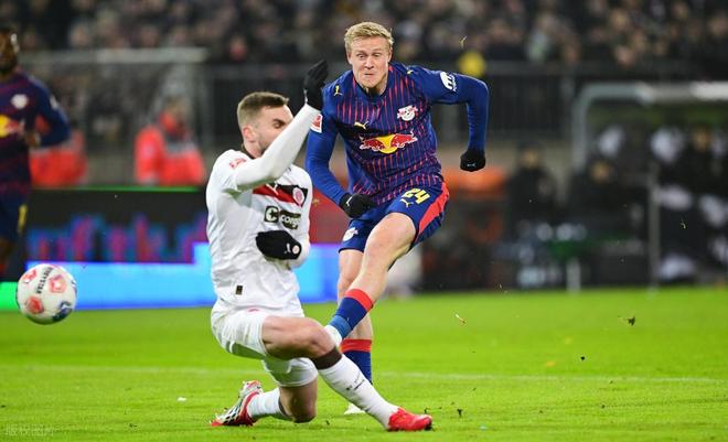 九游网页版入口-赛前莱比锡备战欧篮联；止住颓势细节曝光；气氛紧张；轮换策略成焦点的简单介绍